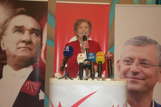 CHP Bursa il kadın kolları kadın aday adaylarını tanıttı