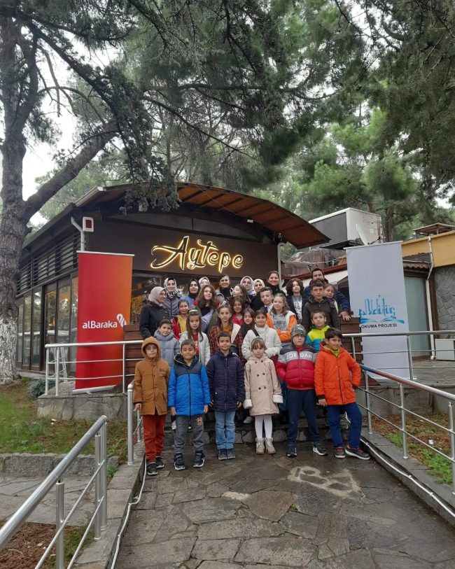 Endülüs Okuma Projesi ilkokul ve ortaokul öğrencileri yemekte buluştu.