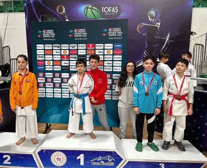 Gemlik BelediyeSpor Kulübü Sporcularından Yusuf Çağan Doğan ve Bora Özler’den Büyük Başarı