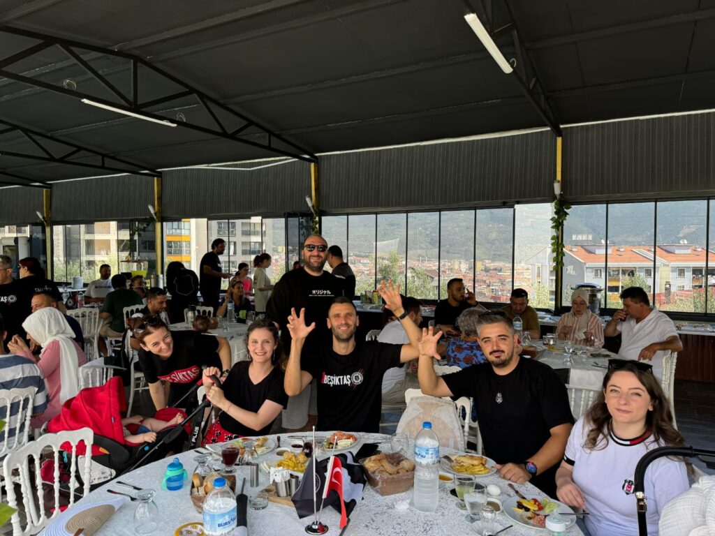Gemlikli Beşiktaşlılar Kahvaltıda Buluştu