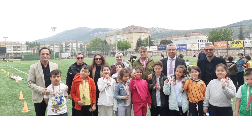 Gemlik’te 6 bin öğrenci geleneksel Oyunlarla Buluştu