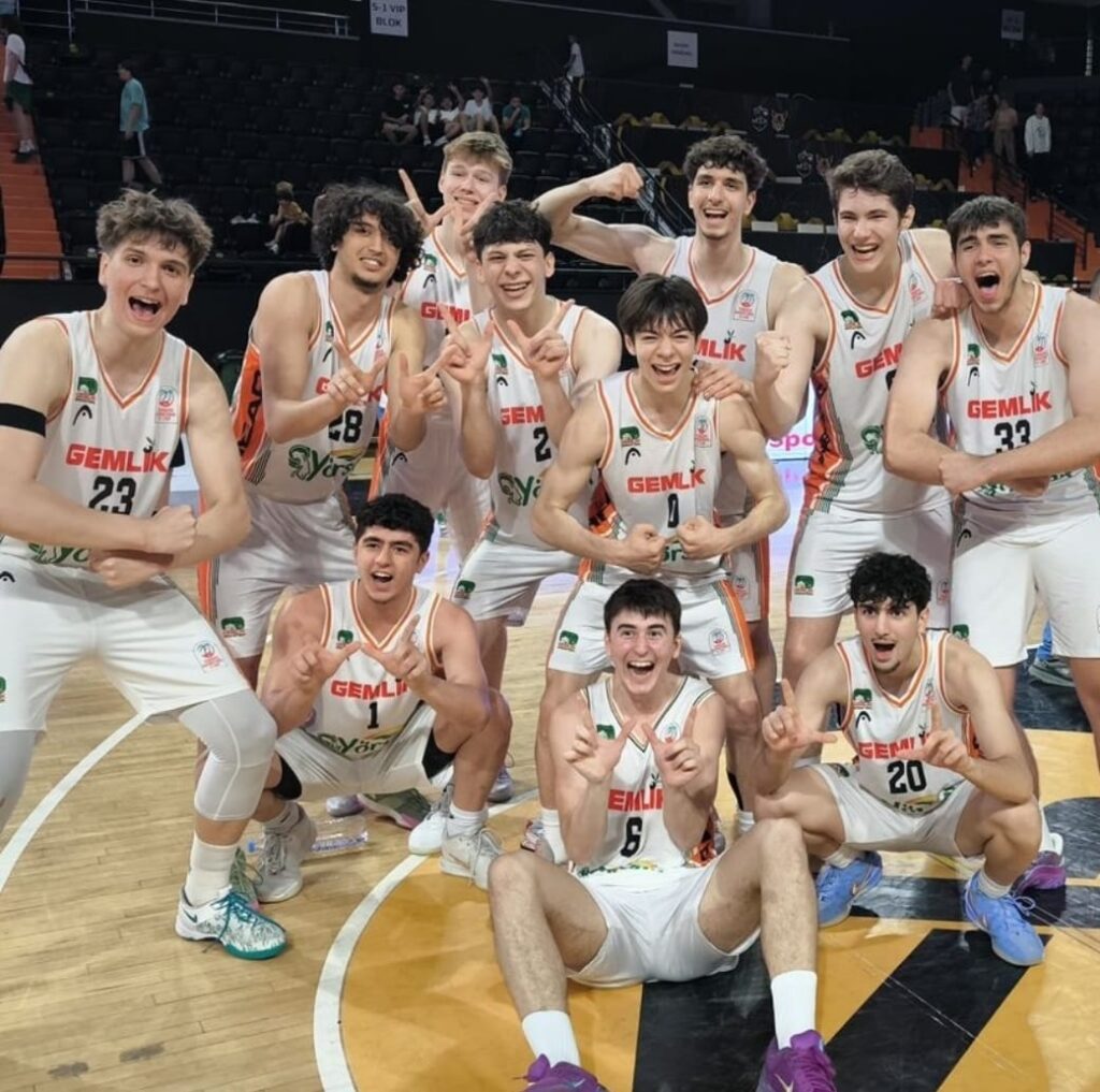 Şampiyon Gemlik Basketbol