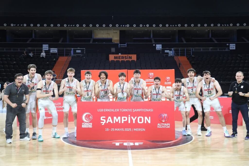 Bulut “Gemlik Övgüyü Hakediyor” Gemlik Basketbol, Fenerbahçe’yi Yenerek Türkiye Şampiyonu Oldu!