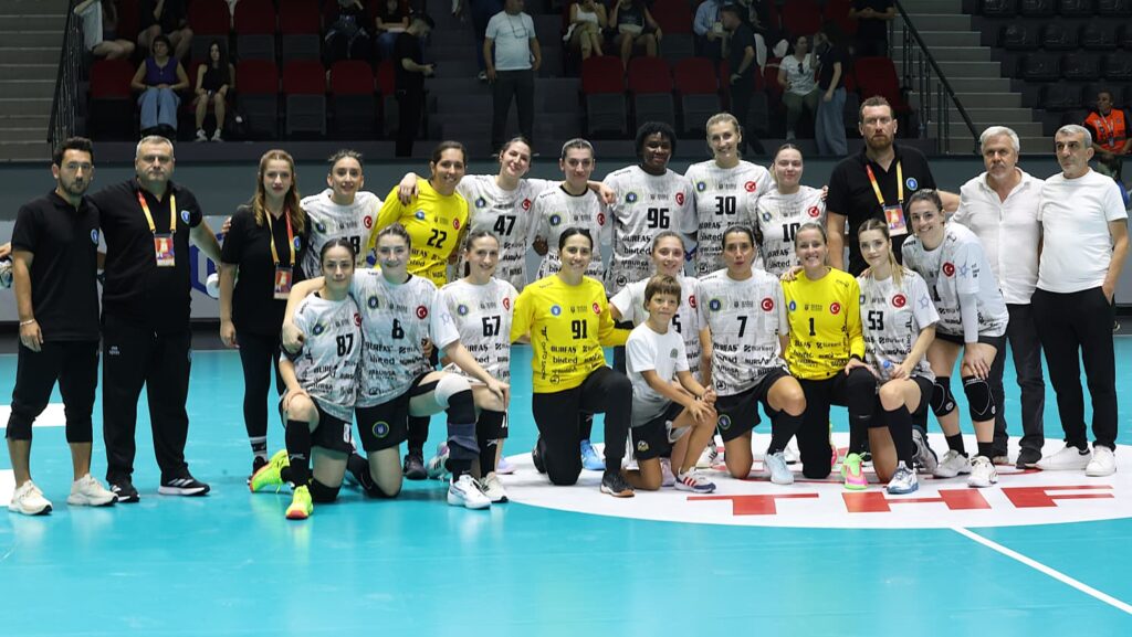 BÜYÜKŞEHİR HENTBOL TAKIMI FİNALDE!