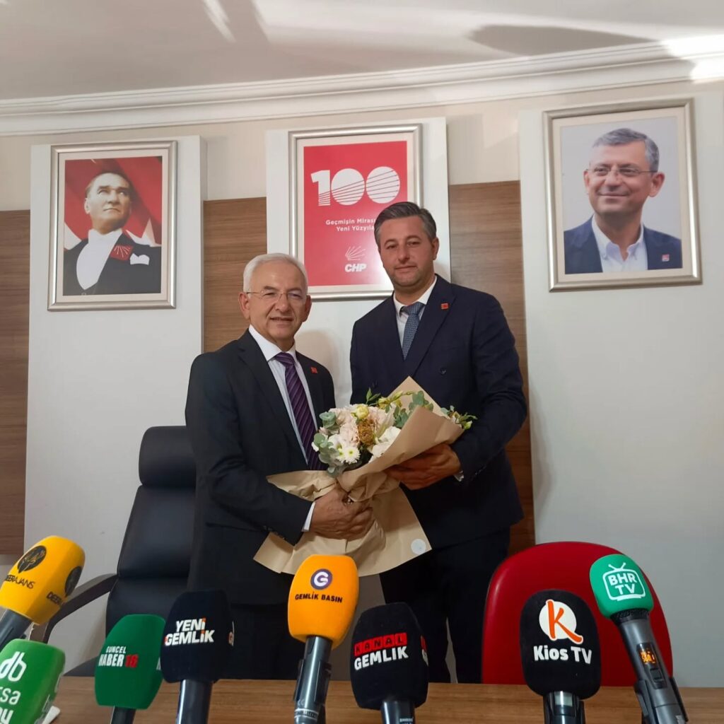 Suat Ülgen CHP Gemlik İlçe Başkanlığına Adaylığını Açıkladı