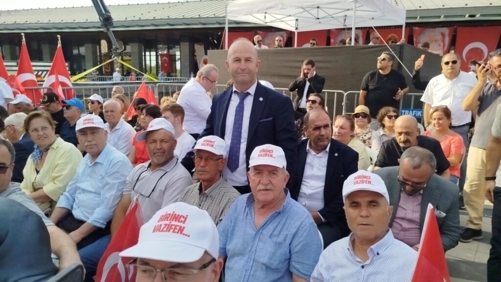 Bülent Bakış: “Orhangazi’ye Nitelikli Bir Lise Şart, Artık Bu İlçenin Çocukları Sürgün Edilemez!”