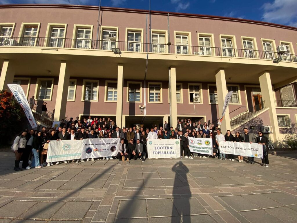 Zootekni Federasyonu 12 Yaşında: “Atatürk İlke ve Değerleri Doğrultusunda Geleceğe Yürüyoruz”