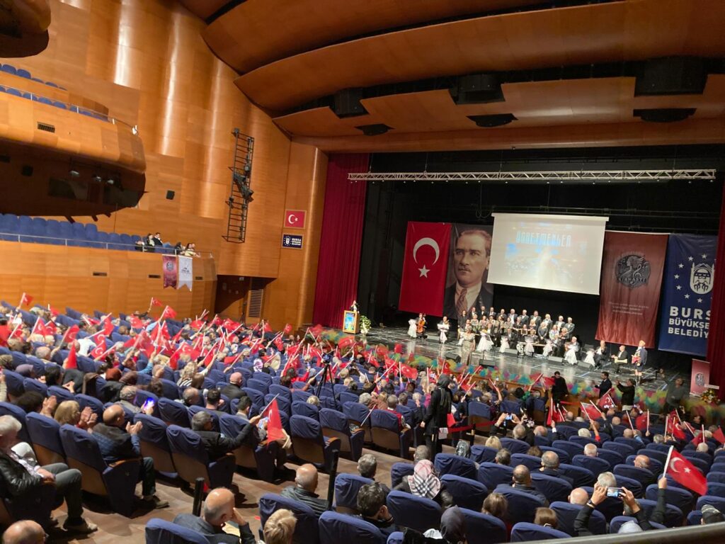 Sanat, Vefa ve Kadın Dayanışması Bir Arada