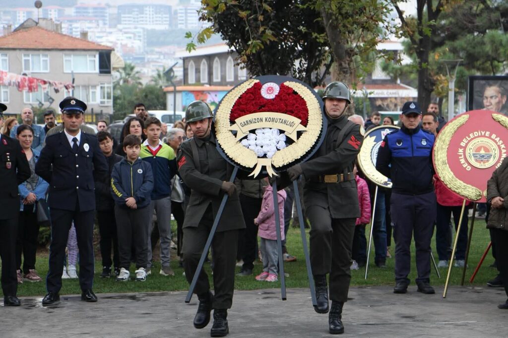 10 Kasım Atatürk’ü Anma Töreni Gemlik’te Gerçekleşti