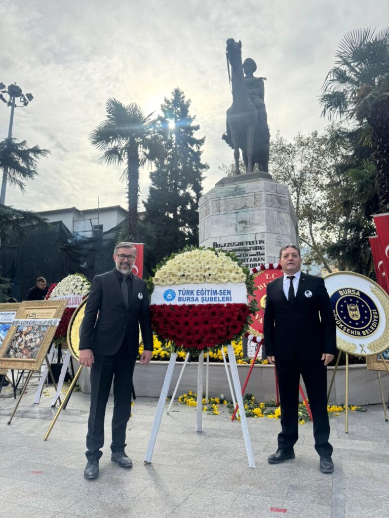 Atatürk; Cumhuriyet’tir, Türkiye’dir.