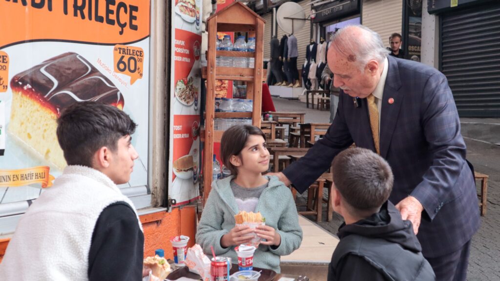 ‎”Esnafın yarasına  ‎merhem oluyoruz”
