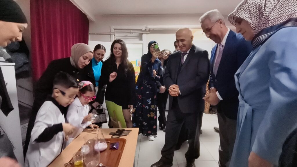 Zübeyde Hanım Anaokulu’ndan Yerli Ürünler ve Milli Teknoloji Sergisi