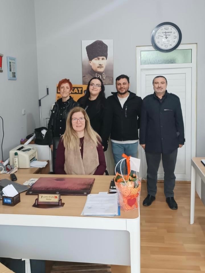 Yeniden Refah Partisi İlçe Teşkilatı ve Kadın Kollarından Muhtarlıklara Ziyaret