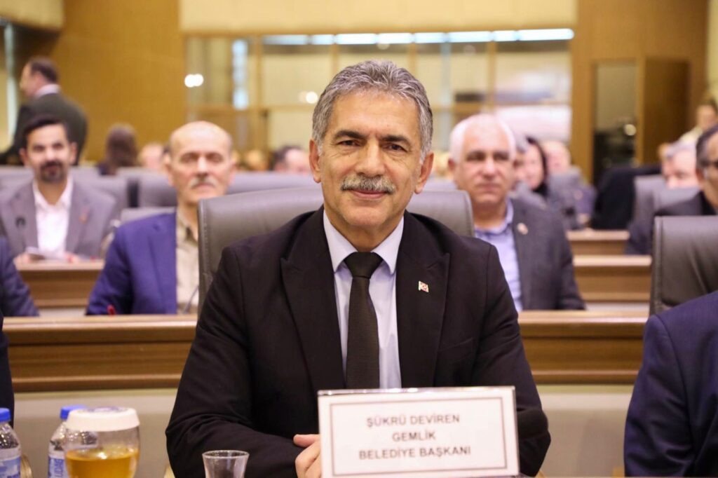 Gemlik’te uzun süredir atıl durumda bulunan Cius AVM’nin kente yeniden kazandırılmasına yönelik önemli bir adım atıldı.