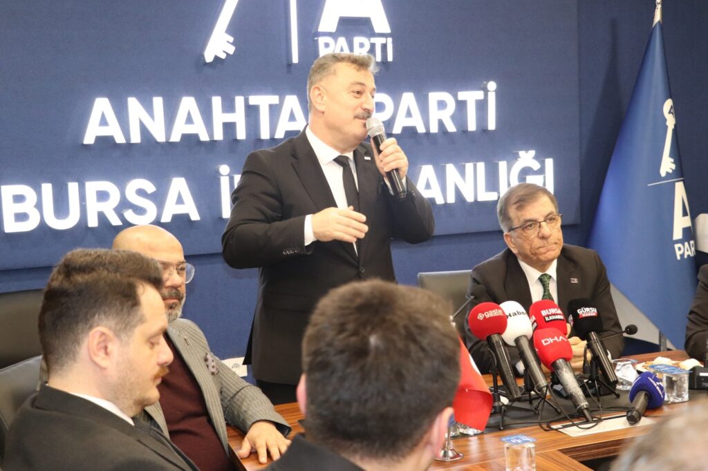 Fikret Aslan: Ekonomi hastane alanlarını satacak kadar mı vahim?