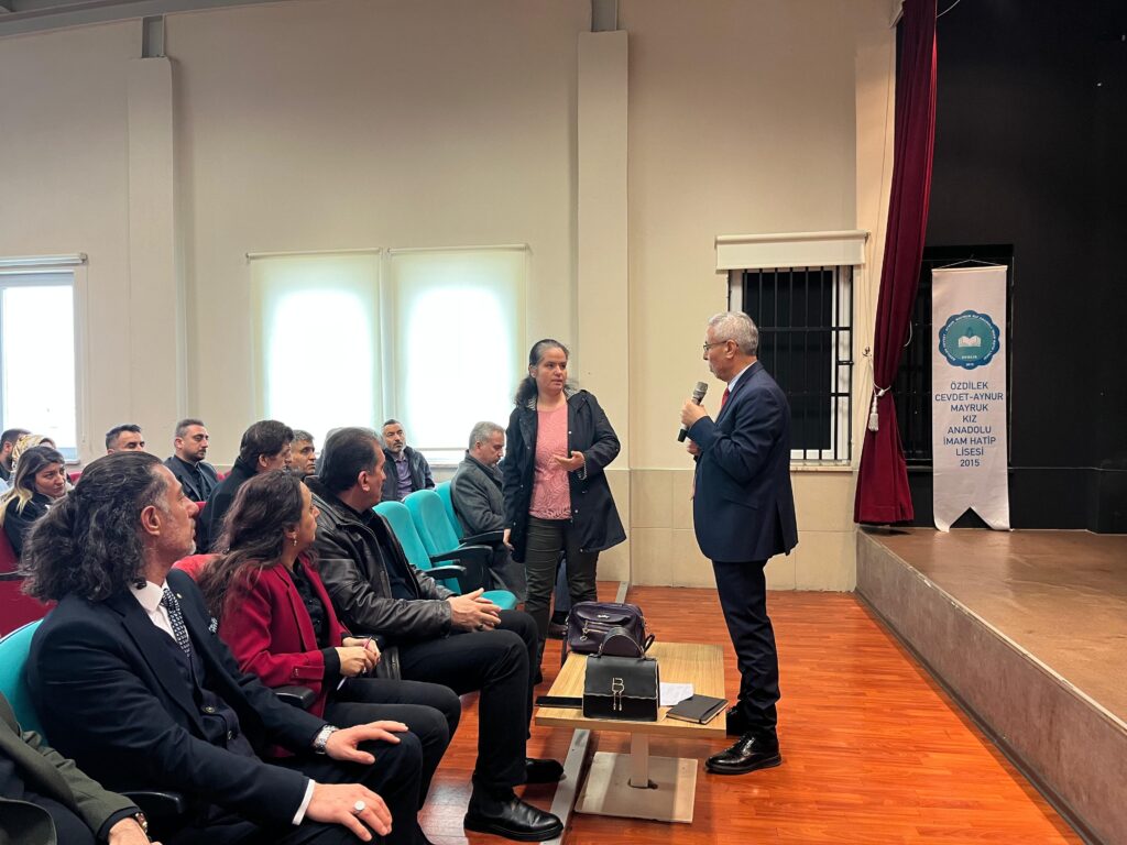 Çocuklar Güvende” Projesi Kapsamında Eğitim Programı Gerçekleştirildi