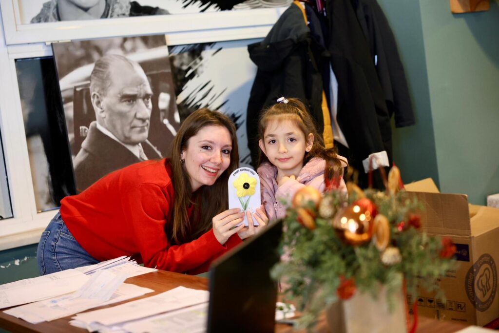 Gemlikli Minikler 8 Mart’ı Kutladı