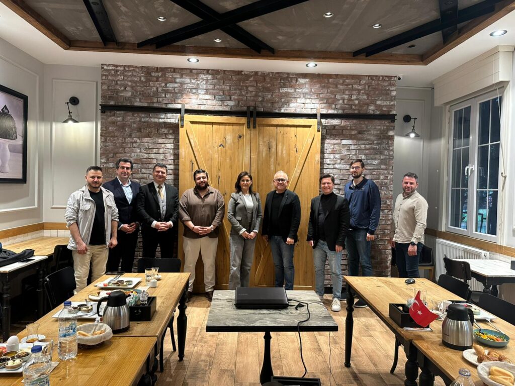 BALKANTÜRKSİAD Balnet-2 Üyeleri Kahvaltı Programında Bir Araya Geldi