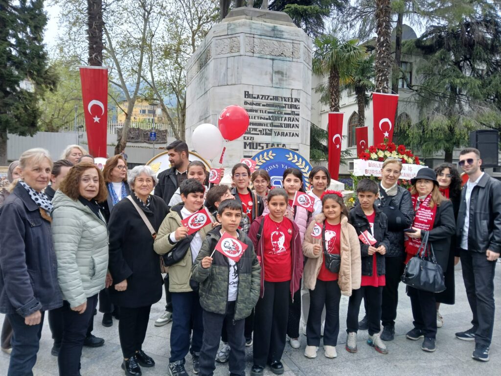 Sultan Yurdunal: “Her Şeye Rağmen 23 Nisan’ı Kutlayacağız!”