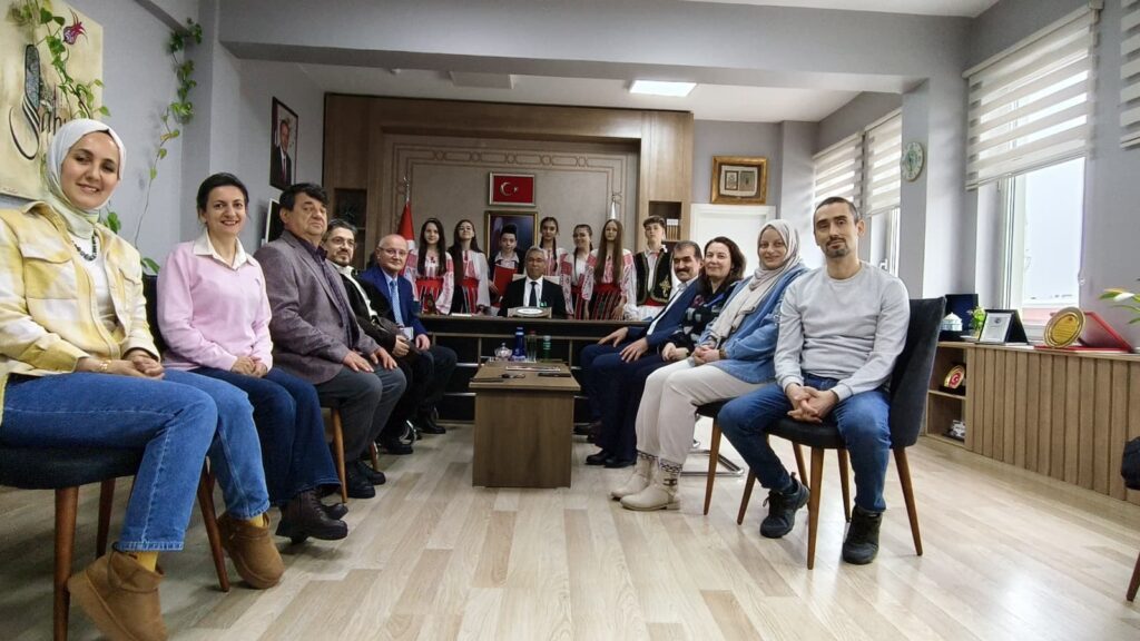 Gemlik Özdilek Cevdet Aynur Mayruk Kız Anadolu İmam Hatip Lisesinden Erasmus+ Projelerinde Örnek Başarı