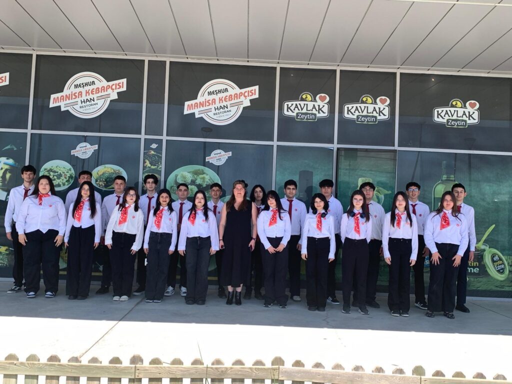 Atatepe MTAL Müzik Korusu İzmir’den Başarıyla Döndü