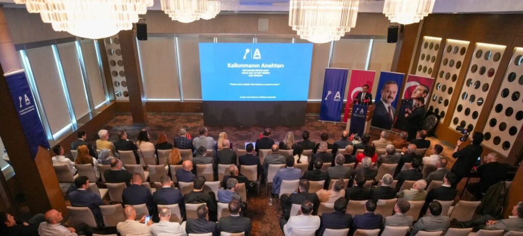 Özkul: Anahtar Parti’miz 2050 Kalkınma Vizyonu’nu İstanbul’da tanıttı