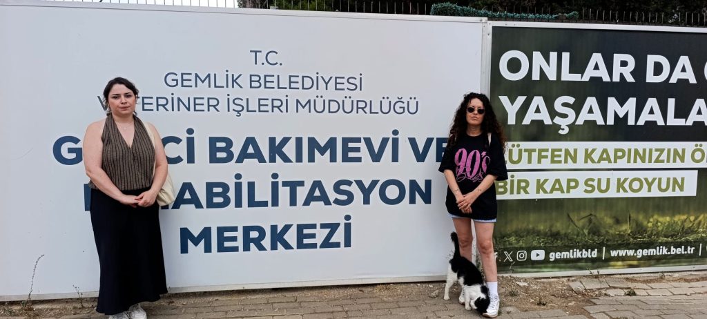 GEMLİK BELEDİYESİ: BASINA “BARINAK HER DAİM AÇIK(!)”, HALKA VE VİCDANA “KAPALI”!
