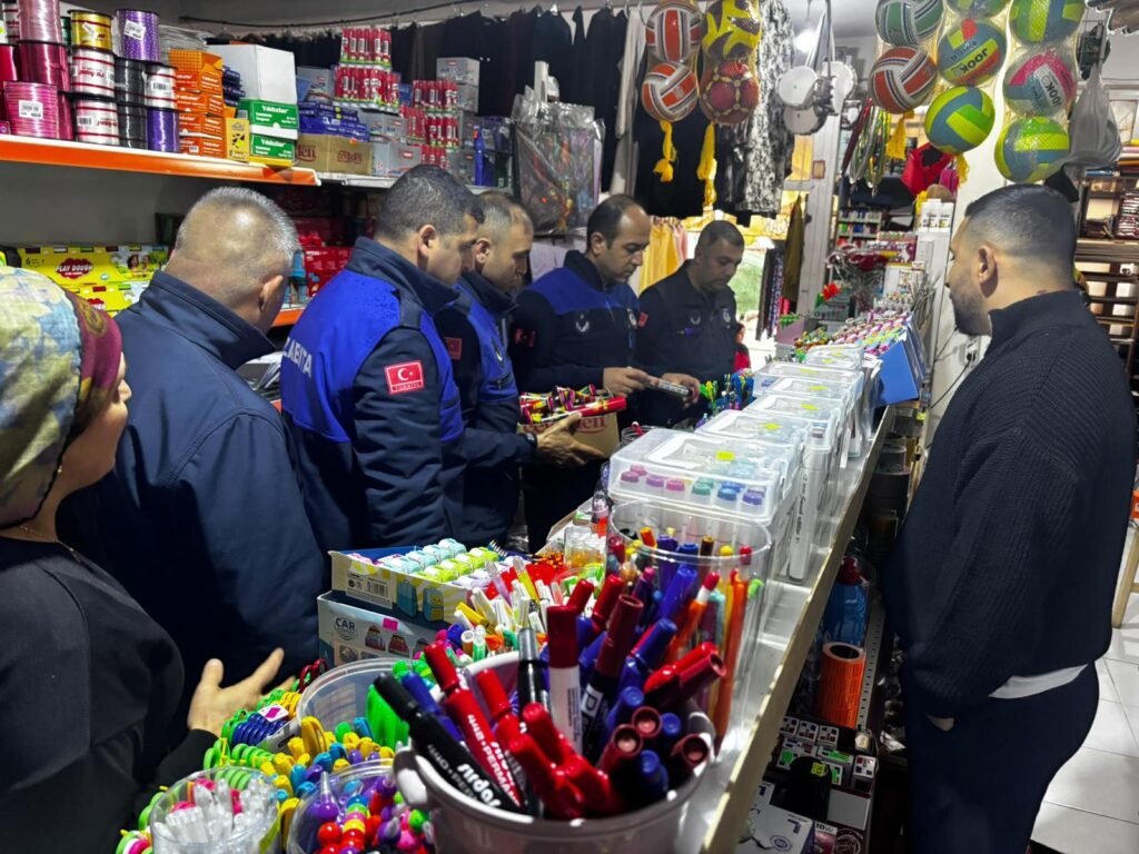 Gemlik Zabıtasından Okul Çevrelerinde Kapsamlı Denetim