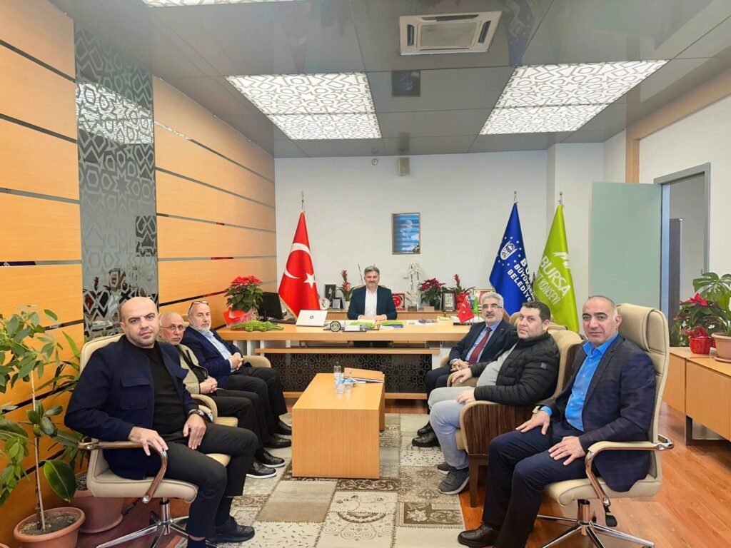 İbrahim Özacar’dan Bursa Kent Konseyi Başkanı Orhan Samast’a hayırlı olsun ziyareti